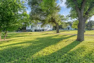 1301 & 1305 S College St, Georgetown, TX 78626 - Photo 34