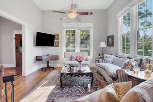 1301 & 1305 S College St, Georgetown, TX 78626 - Photo 4