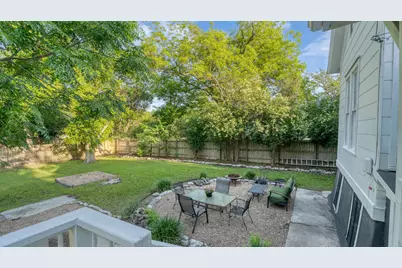 1305 S College Street, Georgetown, TX 78626 - Photo 28