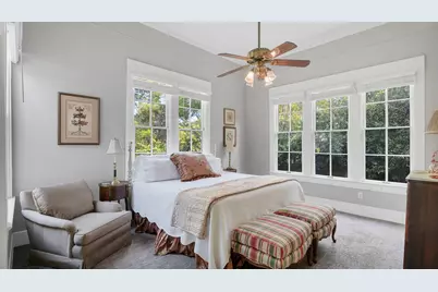 1305 S College Street, Georgetown, TX 78626 - Photo 12