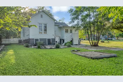 1305 S College Street, Georgetown, TX 78626 - Photo 30