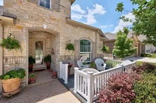 2105 Prairie Oaks Dr, Georgetown, TX 78628 - Photo 4