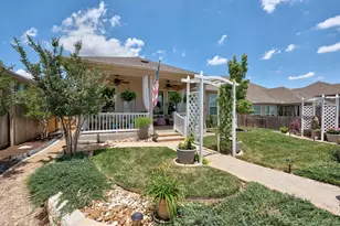 2105 Prairie Oaks Dr, Georgetown, TX 78628 - Photo 32