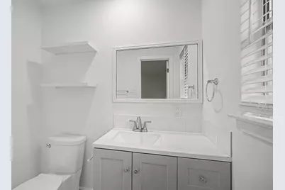 1705 Elmhurst Drive, Austin, TX 78741 - Photo 26