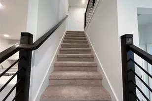 204 Doodle Ln, Hutto, TX 78634 - Photo 8