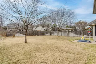 1706 Apache Trail, Round Rock, TX 78665 - Photo 34