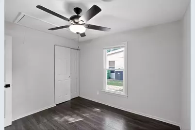 820 W Live Oak Street, Lockhart, TX 78644 - Photo 16
