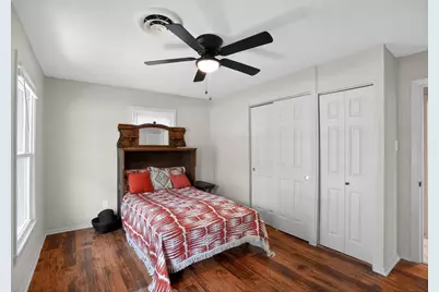 820 W Live Oak Street, Lockhart, TX 78644 - Photo 12
