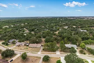 8806 El Rey Blvd, Austin, TX 78737 - Photo 2