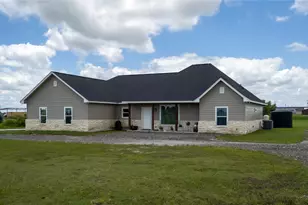 140 Daniel Dr, Bertram, TX 78605 - Photo 2