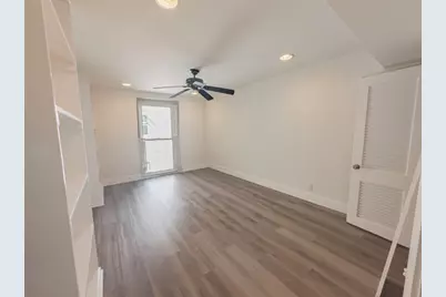 2704 San Pedro Street #16, Austin, TX 78705 - Photo 10