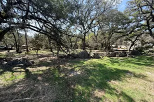 207 Hub Dr, Wimberley, TX 78676 - Photo 18