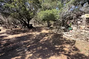 207 Hub Dr, Wimberley, TX 78676 - Photo 4