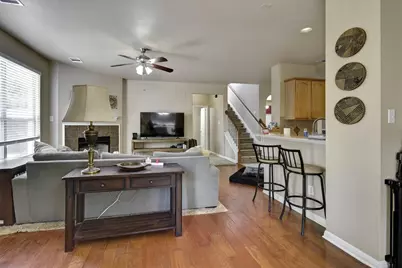 1720 Lynnville Trail, Austin, TX 78727 - Photo 14