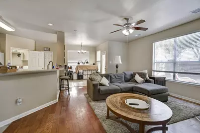 1720 Lynnville Trail, Austin, TX 78727 - Photo 16