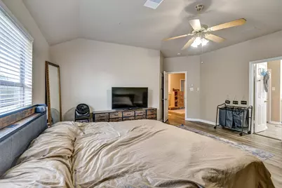 1720 Lynnville Trail, Austin, TX 78727 - Photo 30