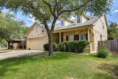 1720 Lynnville Trail, Austin, TX 78727 - Photo 2