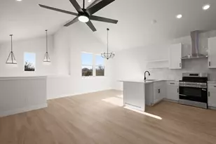 306 S Ave P Ave, Marble Falls, TX 78654 - Photo 18