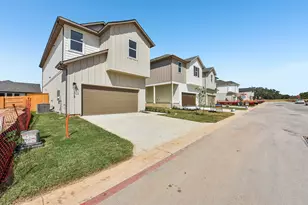 117 Maverick Ave, Kyle, TX 78640 - Photo 2