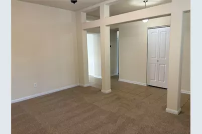 1076 Sanders, Kyle, TX 78640 - Photo 4