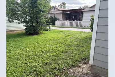 1076 Sanders, Kyle, TX 78640 - Photo 32