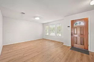 11140 Currin Ln, Austin, TX 78748 - Photo 6