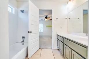 2924 Bond Dr, Austin, TX 78741 - Photo 20