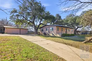 4405 Terrilance Dr, Austin, TX 78741 - Photo 34