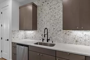 315 Holton Dr, Austin, TX 78737 - Photo 22
