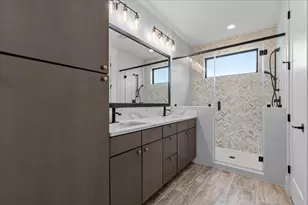 315 Holton Dr, Austin, TX 78737 - Photo 10