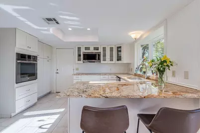 11107 Spicewood Parkway, Austin, TX 78750 - Photo 10