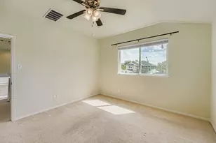 318 Schuylerville Dr, Elgin, TX 78621 - Photo 20