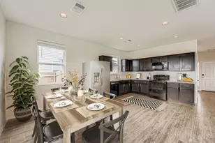 318 Schuylerville Dr, Elgin, TX 78621 - Photo 6