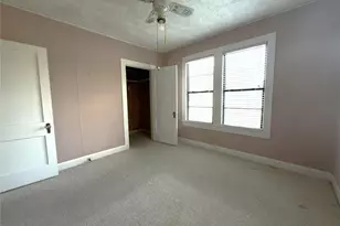 805 Howard St, Taylor, TX 76574 - Photo 16