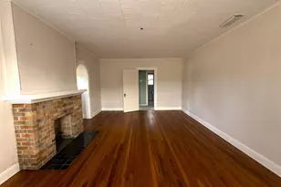 805 Howard St, Taylor, TX 76574 - Photo 6