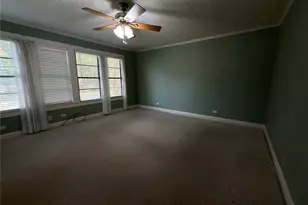 805 Howard St, Taylor, TX 76574 - Photo 14