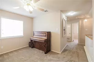 1025 King Cotton Ln, Round Rock, TX 78664 - Photo 12