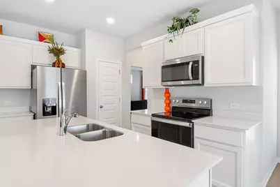 149 Cutleaf Cove #31, San Marcos, TX 78666 - Photo 6