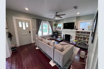 307 E 35th Street #A, Austin, TX 78705 - Photo 10