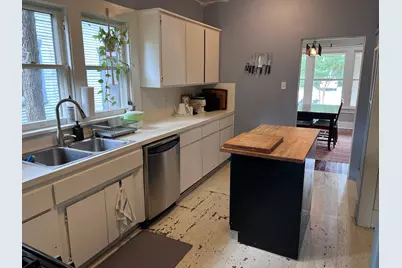 307 E 35th Street #A, Austin, TX 78705 - Photo 18