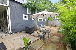307 E 35th St, Austin, TX 78705 - Photo 8