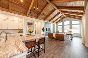 157 McNaughton Dr, Liberty Hill, TX 78642 - Photo 16