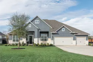 157 McNaughton Dr, Liberty Hill, TX 78642 - Photo 1
