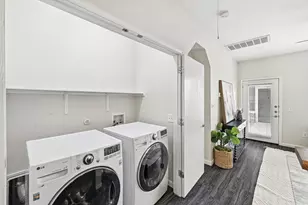 2133 Emma Long St, Austin, TX 78723 - Photo 22