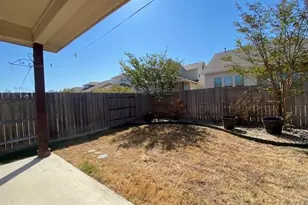 5021 Pearl Cres Ln, Georgetown, TX 78626 - Photo 22