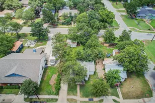 308 E Austin Ave, Round Rock, TX 78664 - Photo 4