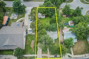 308 E Austin Ave, Round Rock, TX 78664 - Photo 12