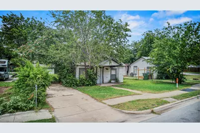 308 E Austin Avenue, Round Rock, TX 78664 - Photo 2