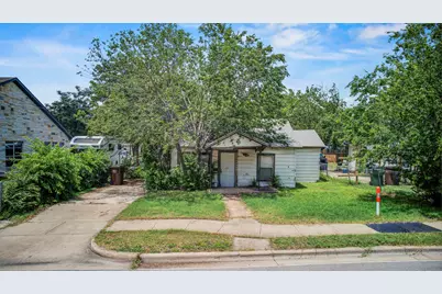 308 E Austin Avenue, Round Rock, TX 78664 - Photo 1