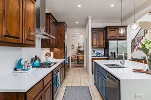 8808 Flycatcher Ct, Austin, TX 78738 - Photo 16